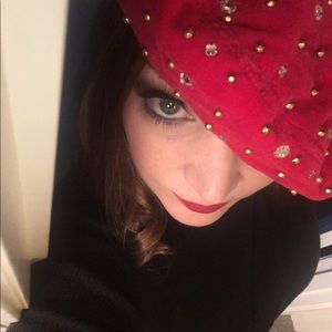 Meet your Posher, Christine
